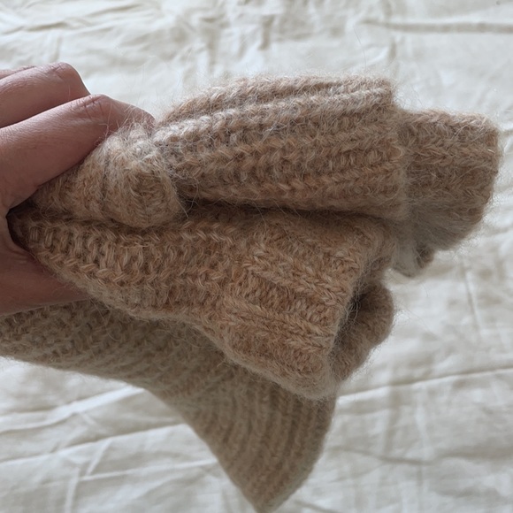 H&M alpaca blend sweater - Picture 8 of 8